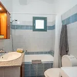 The Square 2nd Floor Аргостолион