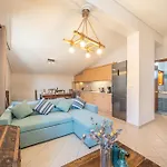 Apartment The Square 2nd Floor Argostoli (Kefalonia)