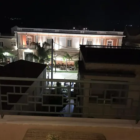 The Square 2nd Floor Apartment *